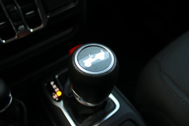 Used 2022 Jeep Wrangler Unlimited Sport AWD/4WD image 28