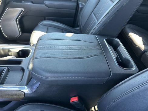 Used 2023 Chevrolet Silverado 1500 High Country AWD/4WD image 26