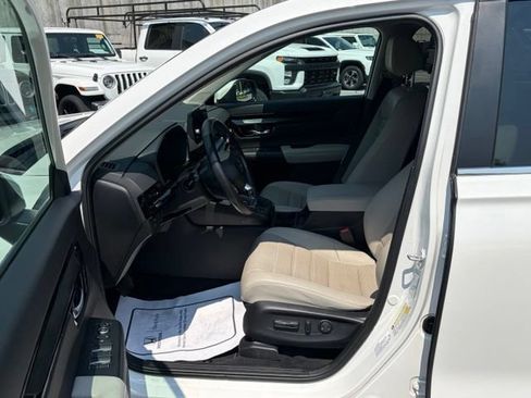 Used 2023 Honda CR-V EX-L image 16