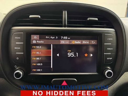 Used 2023 Kia Soul LX FWD image 22