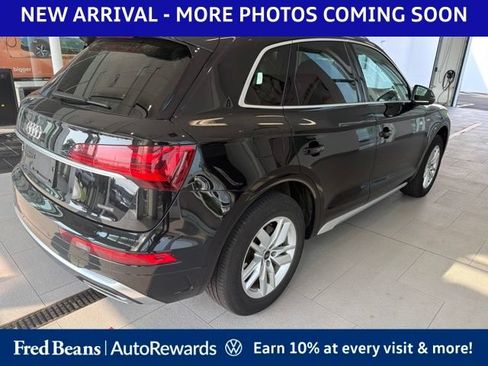 Used 2023 Audi Q5 2.0T Premium w/ Convenience Package AWD/4WD image 9