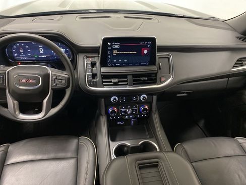 Used 2024 GMC Yukon XL SLT image 23