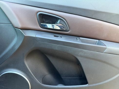 Used 2015 Chevrolet Cruze LTZ w/ Sun, Sound and Sport Package FWD image 15