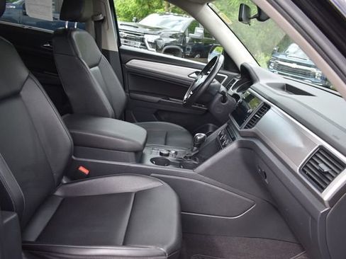 Used 2019 Volkswagen Atlas SE w/ Towing Package AWD/4WD image 13