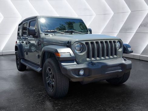 Used 2022 Jeep Wrangler Unlimited Sport AWD/4WD image 1