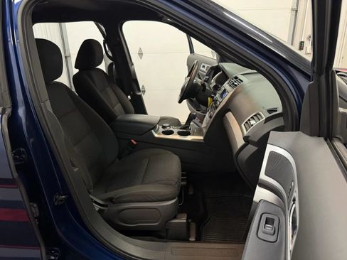 Used 2012 Ford Explorer XLT AWD/4WD image 42