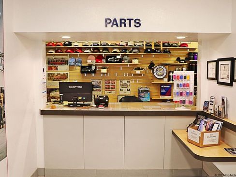 Used 2024 Jeep Grand Cherokee Limited image 47