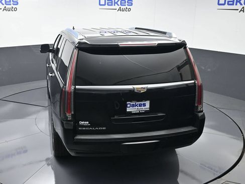 Used 2020 Cadillac Escalade Platinum AWD/4WD image 56