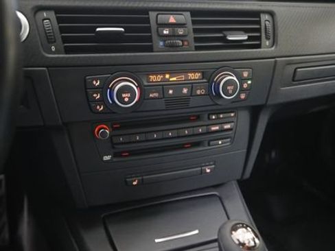 Used 2008 BMW M3 image 9