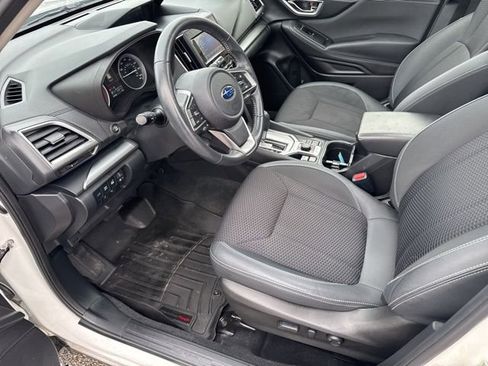 Used 2021 Subaru Forester Premium image 42