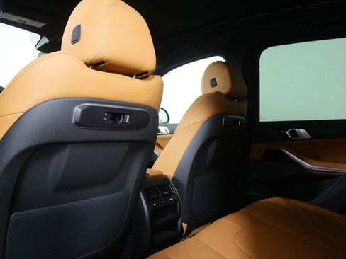 New 2026 BMW X5 sDrive40i w/ M Sport Package RWD image 17