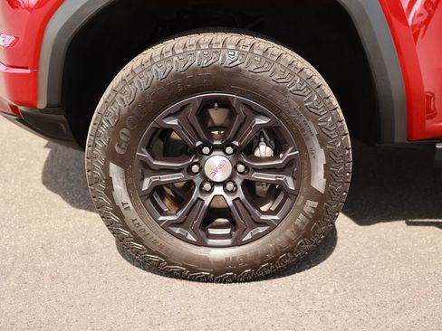 Used 2023 GMC Canyon Elevation RWD image 11