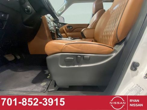 Used 2019 INFINITI QX80 Luxe AWD/4WD image 36