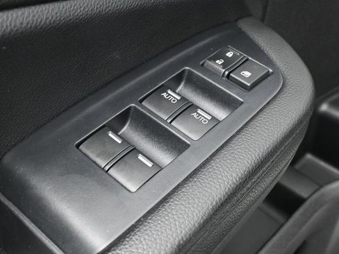 Used 2022 Honda Pilot Sport image 14