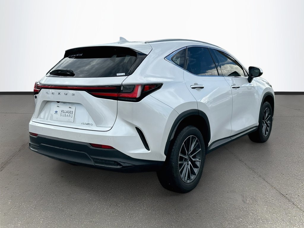Used 2024 Lexus NX 250 FWD w/ Towing Package (2000 Lbs) image 7