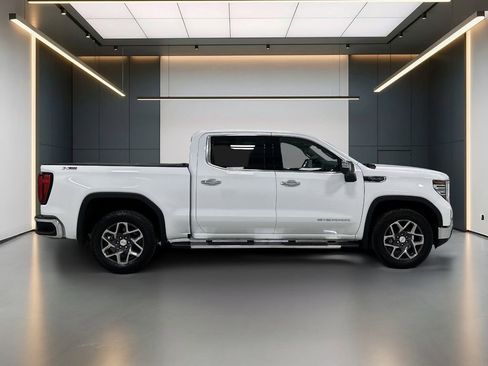 Used 2026 GMC Sierra 1500 SLT w/ SLT Premium Plus Package AWD/4WD image 6