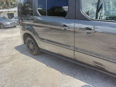 Used 2020 Ford Transit Connect XLT FWD image 6
