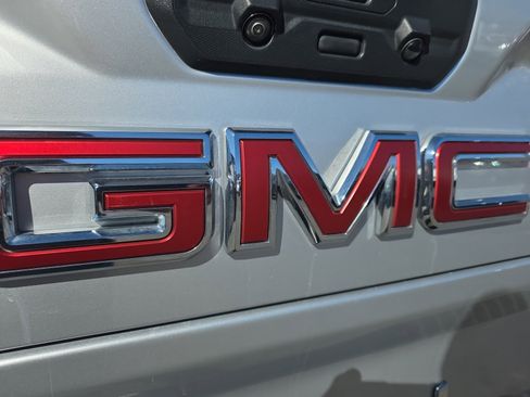 Used 2022 GMC Sierra 3500 Denali image 25