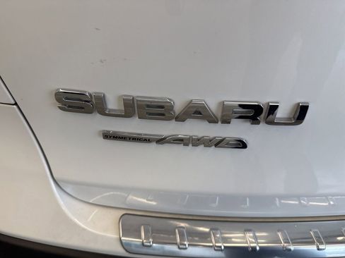 Used 2024 Subaru Ascent Touring AWD/4WD image 28