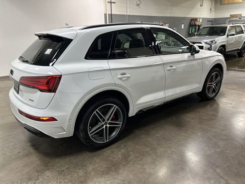 New 2024 Audi Q5 e Prestige image 3