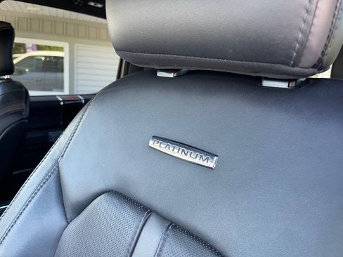 Used 2016 Ford F150 Platinum w/ Equipment Group 701A Luxury AWD/4WD image 23