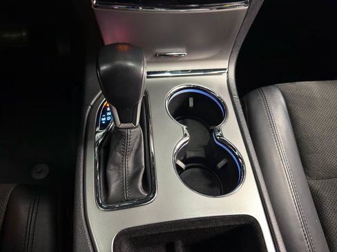 Used 2021 Jeep Grand Cherokee Laredo X AWD/4WD image 23
