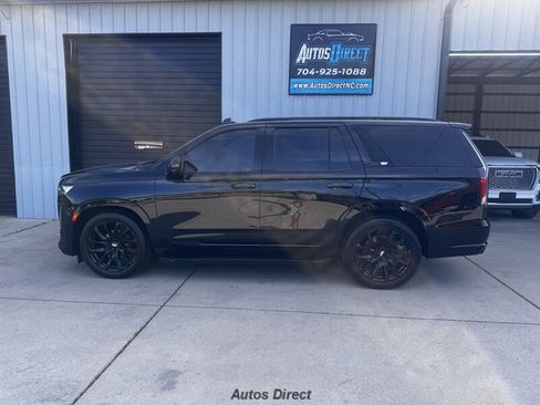 Used 2021 Cadillac Escalade Sport w/ Driver Assist Tech Package image 8