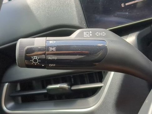 Used 2025 Kia K4 FWD image 26