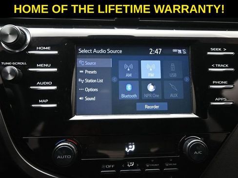 Used 2019 Toyota Camry SE image 22