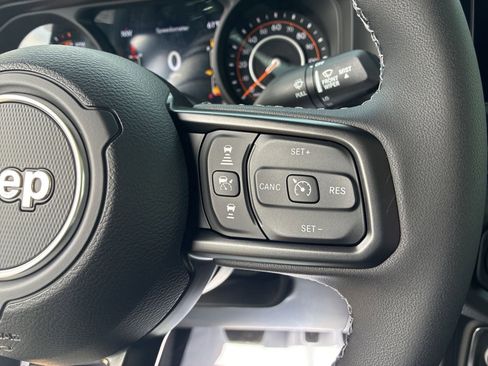 New 2026 Jeep Gladiator Sport image 27