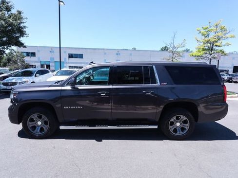 Used 2015 Chevrolet Suburban LT AWD/4WD image 5