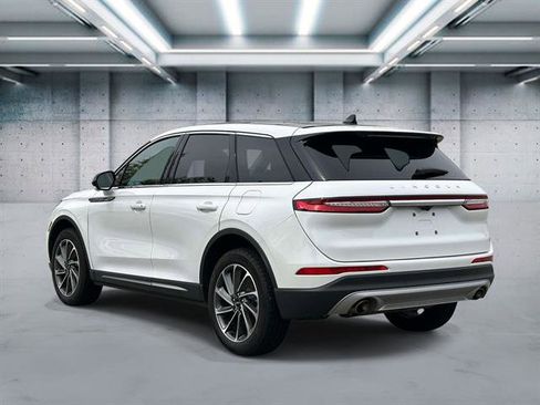 Certified 2023 Lincoln Corsair AWD image 6