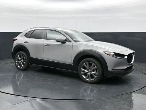 Used 2025 MAZDA CX-30 AWD 2.5 S w/ Preferred Package image 3