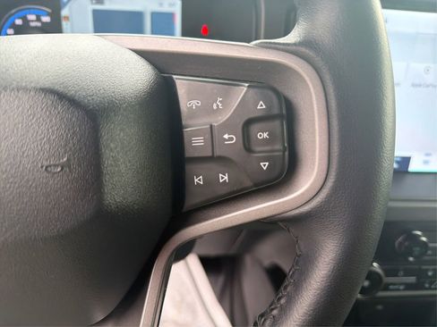 Used 2024 Ford Bronco Black Diamond image 42