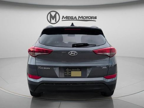 Used 2017 Hyundai Tucson SE Plus w/ Cargo Package AWD/4WD image 6