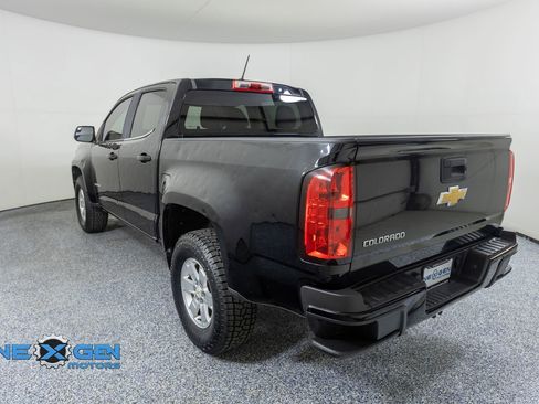 Used 2020 Chevrolet Colorado W/T w/ WT Convenience Package RWD image 5