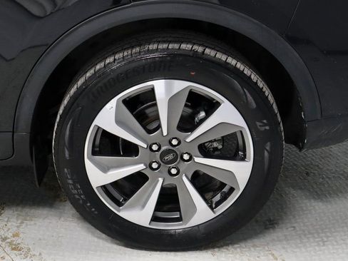 Used 2025 Ford Escape Platinum image 20