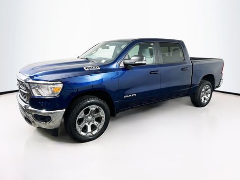 Used 2022 RAM 1500 Big Horn AWD/4WD image 3