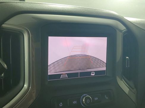 Used 2022 Chevrolet Silverado 1500 Custom image 17