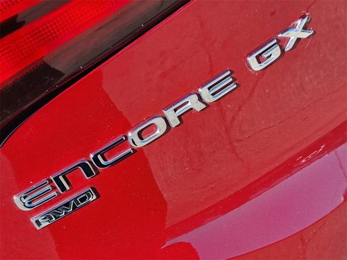 Used 2024 Buick Encore GX Preferred w/ Comfort Package image 10