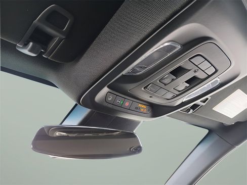 Used 2025 Cadillac CT4 Sport image 24