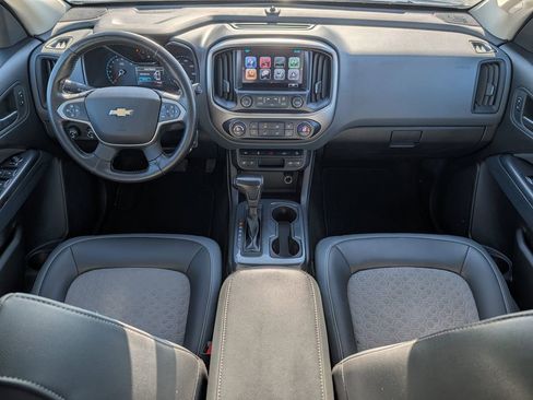 Used 2017 Chevrolet Colorado Z71 AWD/4WD image 10