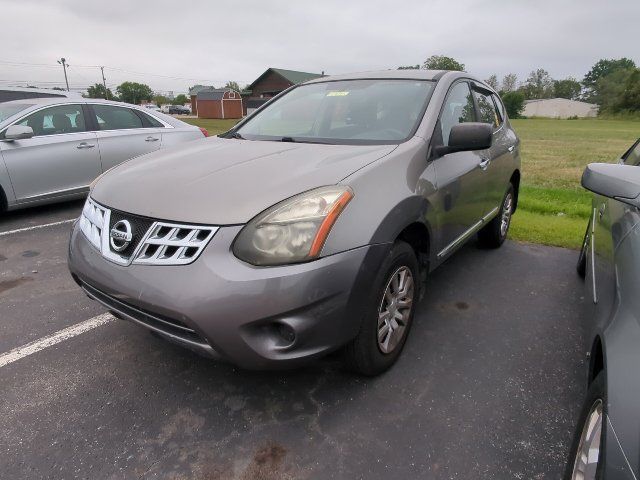 Used 2015 Nissan Rogue S AWD/4WD image 4