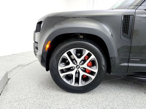 Used 2023 Land Rover Defender 110 X image 17