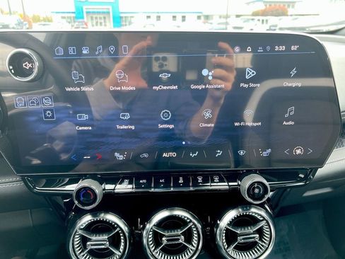 New 2026 Chevrolet Blazer EV LT image 13