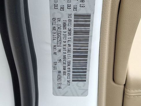 Used 2016 Jeep Grand Cherokee Limited image 20