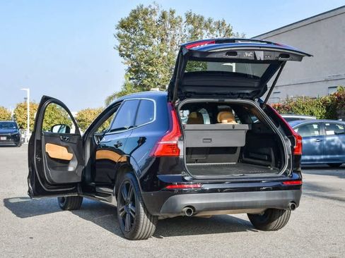 Used 2019 Volvo XC60 T6 Momentum w/ Advanced Package image 26