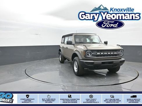 New 2026 Ford Bronco 4-Door image 1