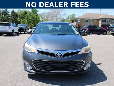 Used 2013 Toyota Avalon XLE image 3