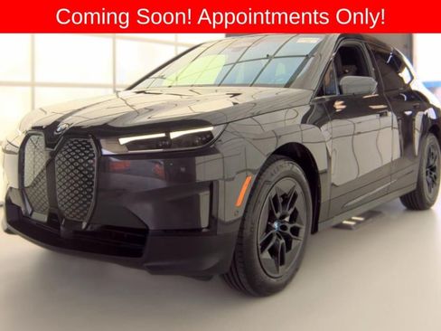 Used 2024 BMW iX xDrive50 w/ Convenience Package AWD/4WD image 1